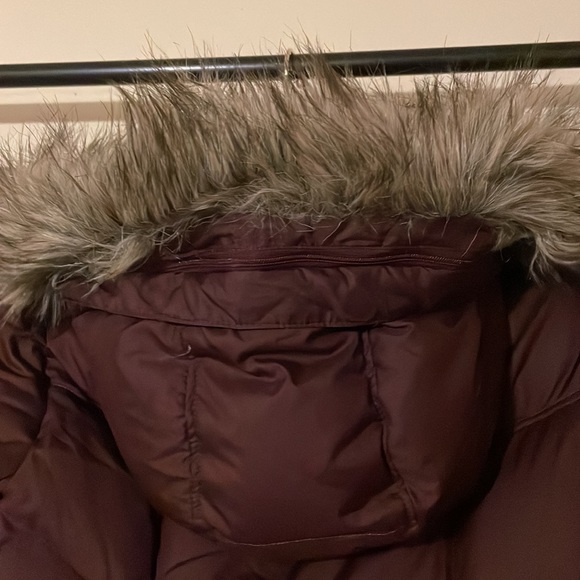 Land’s end down jacket - Picture 3 of 9